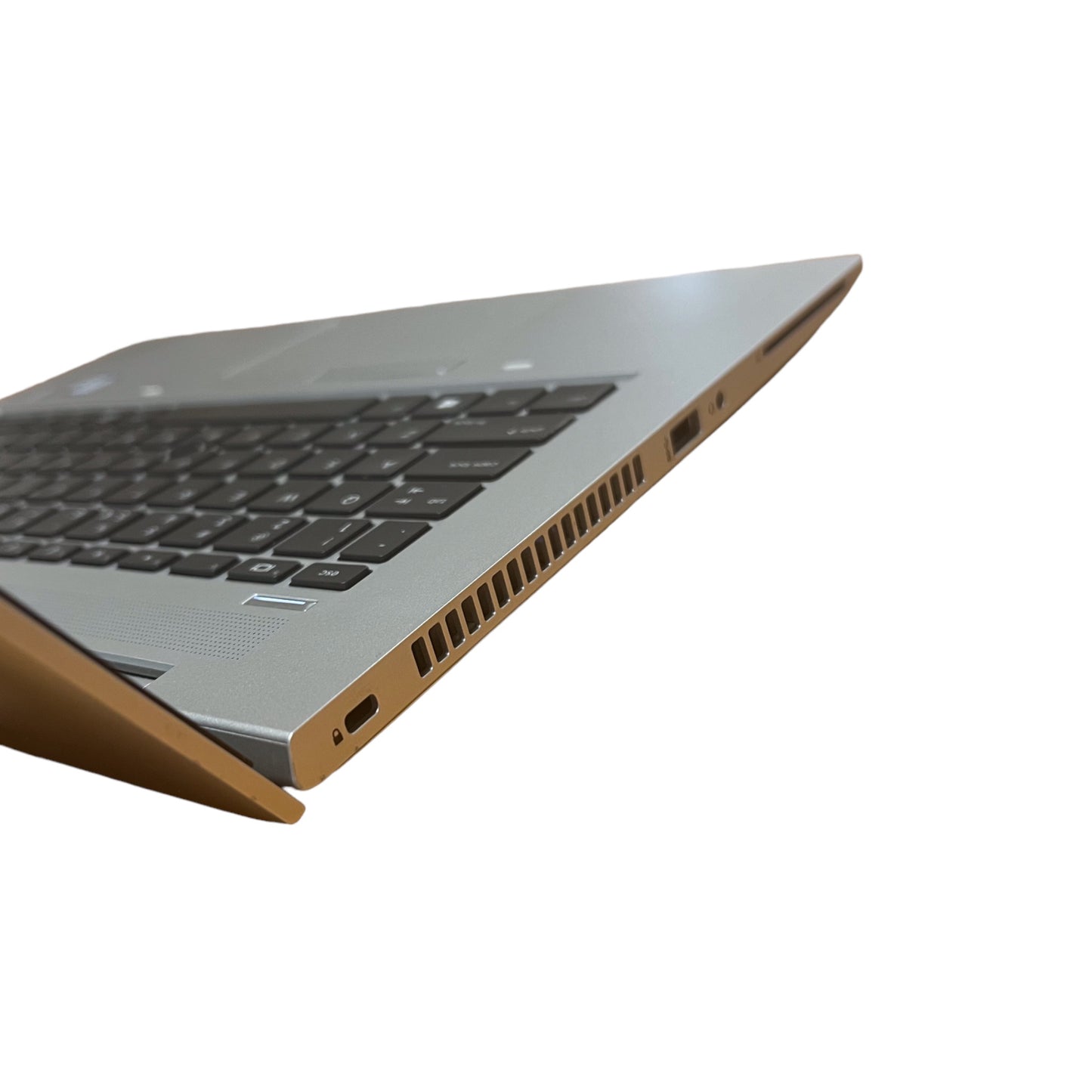 HP Probook 640 G5 con Intel Core i5-8265u, 2379123R4