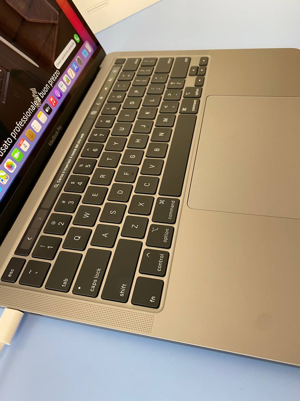 Macbook Pro A2251 2020, i5, Touchbar